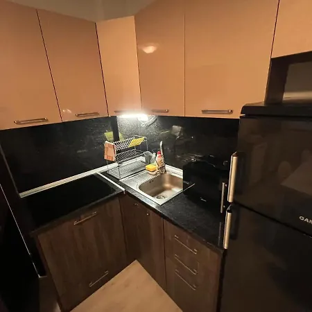 Vqra Sarafovo Бургас