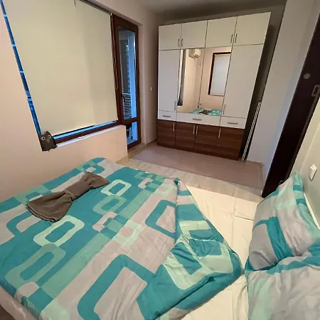 Vqra Sarafovo Lägenhet *